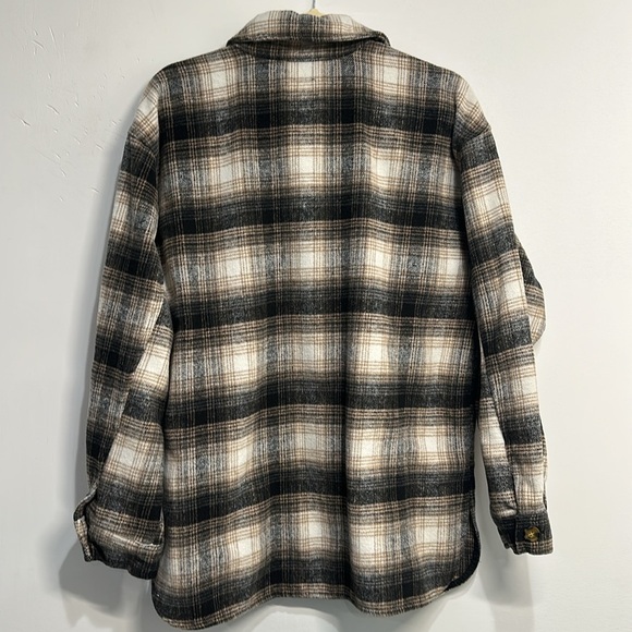 Wild Fable Plaid Flannel Shacket – Size M - Picture 3 of 8